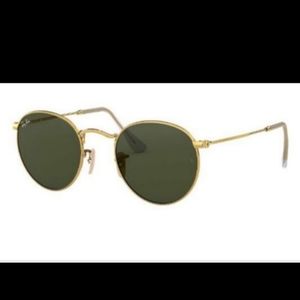 Ray Ban Sunglasses W Black Carrying Case